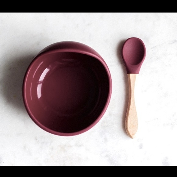 NEW🥣Baby Silicone tableware set bowl & Spoon,100% Food-Grade silicone. - Picture 2 of 6